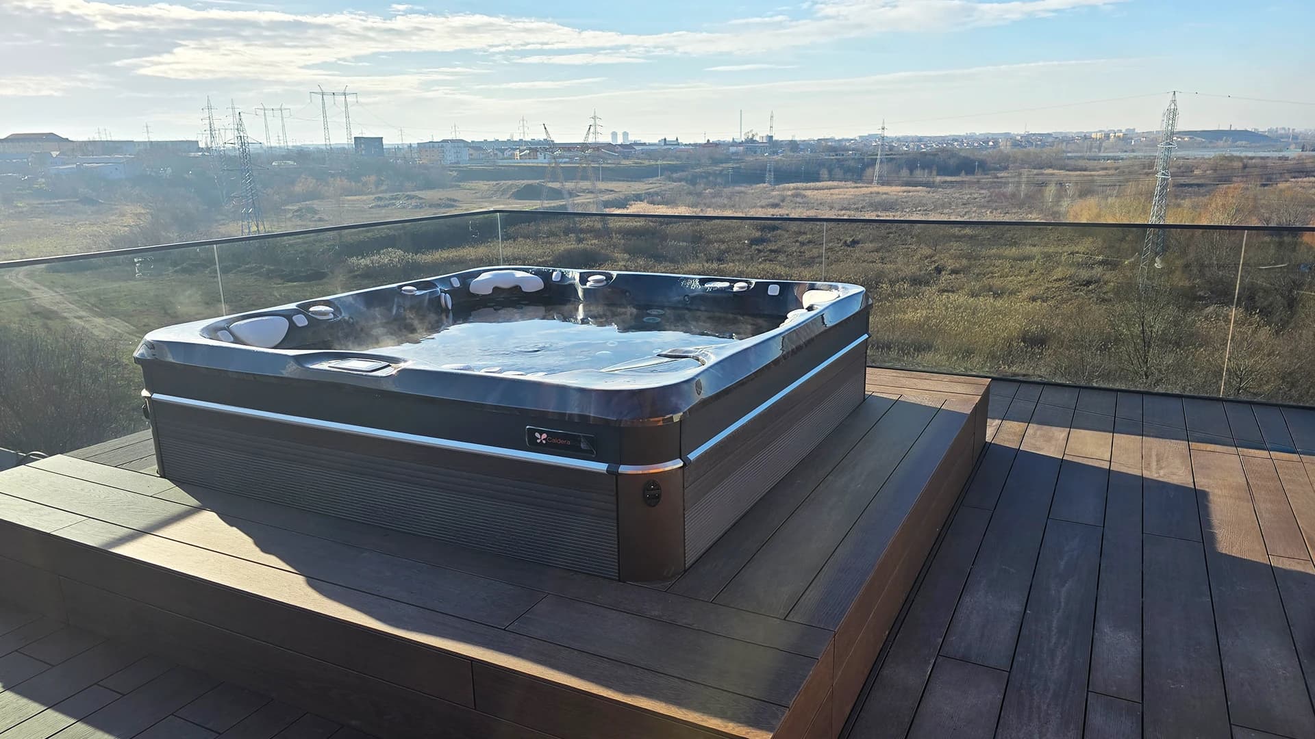 Cadă cu hidromasaj Caldera Spas® Martinique și Saună Personalizată