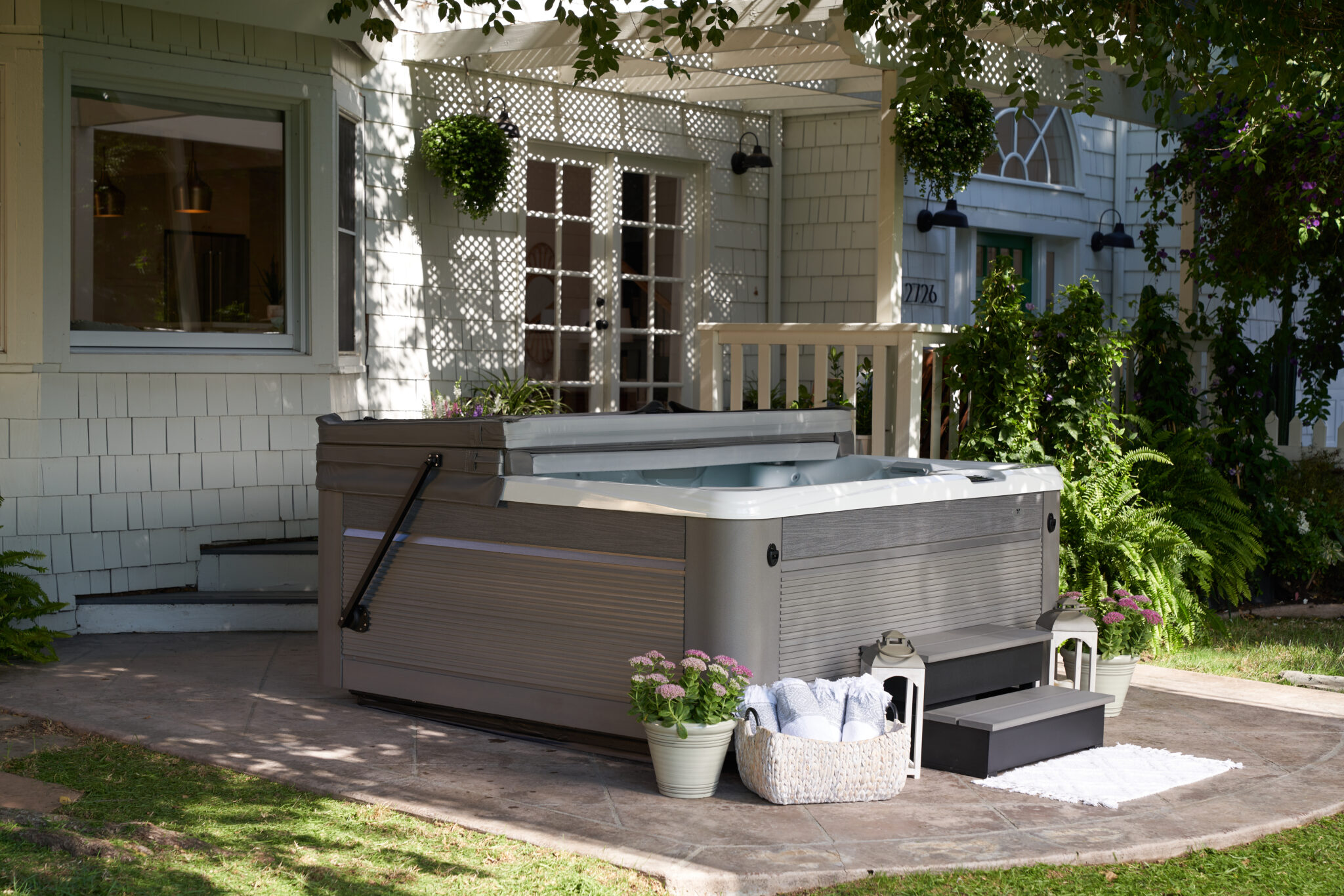Noutăți jacuzzi design by BMW Group DesignworksUSA 1