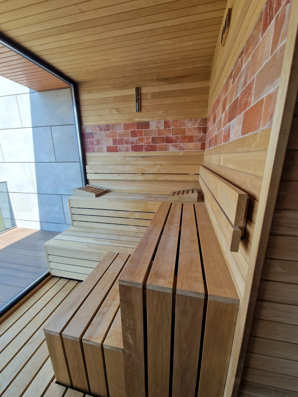 Cadă cu hidromasaj Caldera Spas Geneva şi Saună Personalizată 7