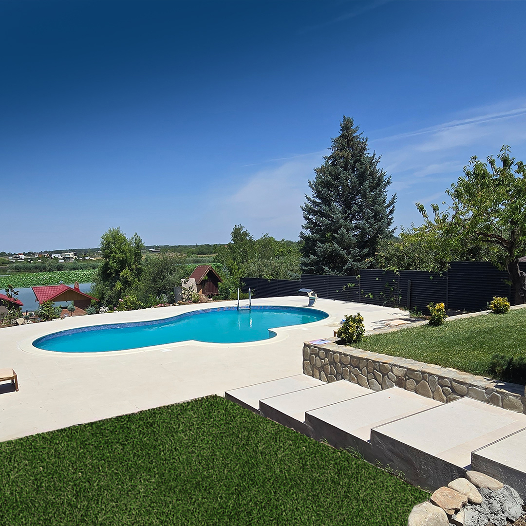 Cadă cu hidromasaj Caldera Spas® Ravello și Piscină Personalizată 1