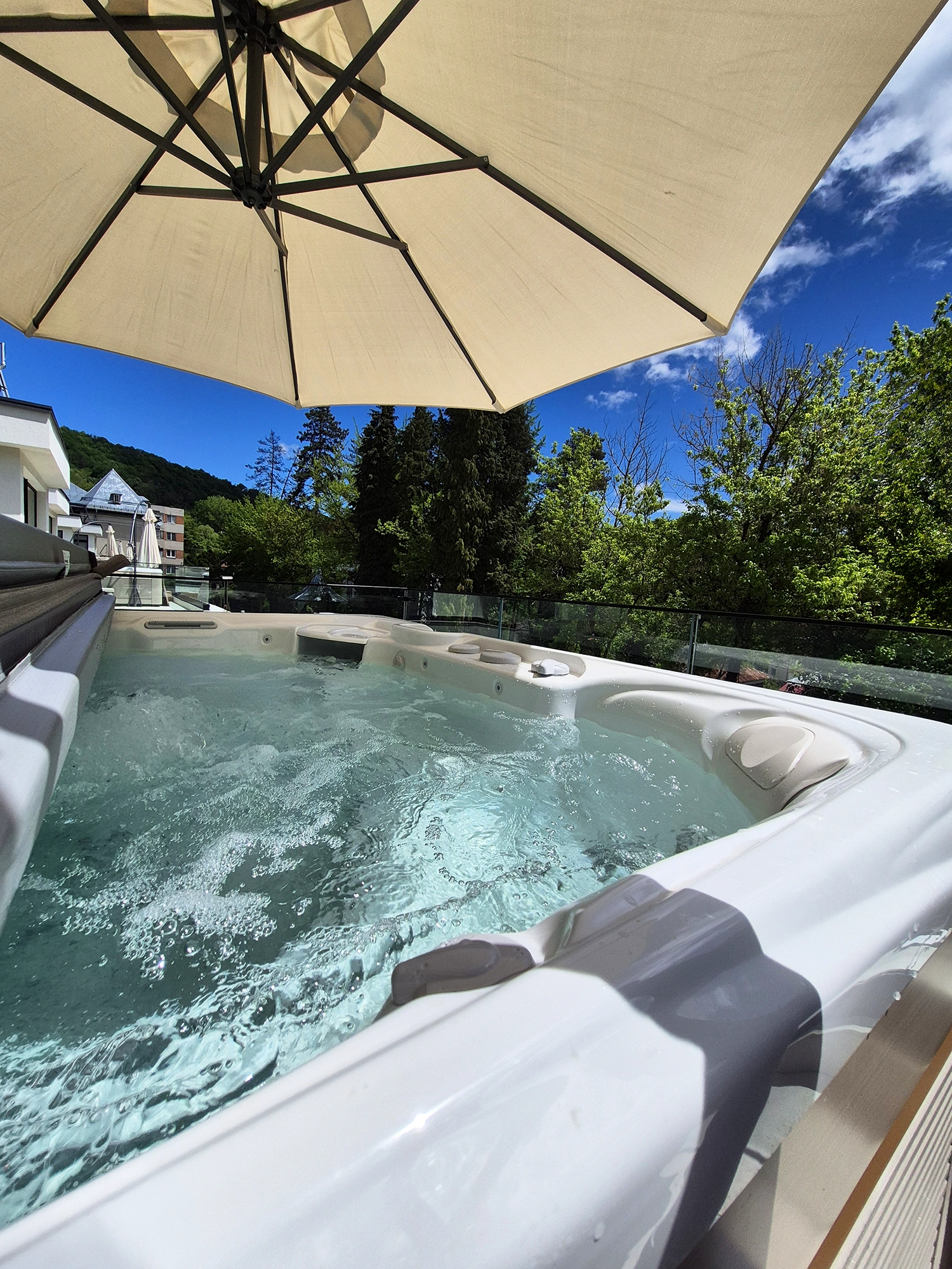 Jacuzzi-uri Caldera Spas® Seychelles, Cold Plunge și Saună Auroom® Kaia – Govora 2