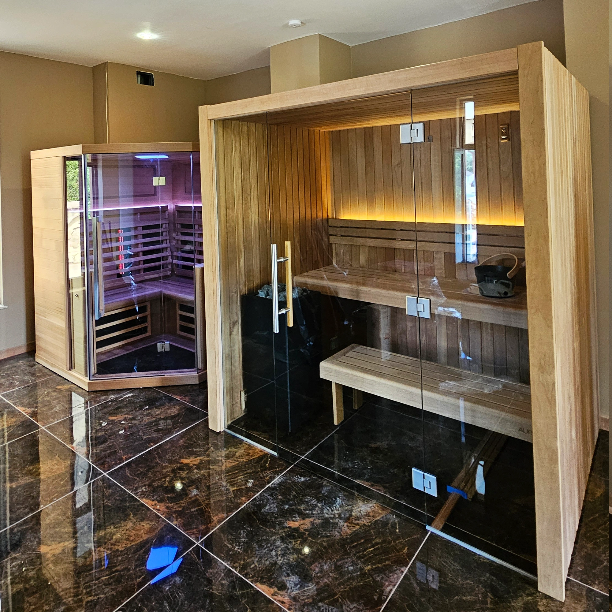 Saună Finlandeză Auroom® Emma Glass și Saună cu Infraroșu Premium Becker® Infra 161 Colț – Craiova 1